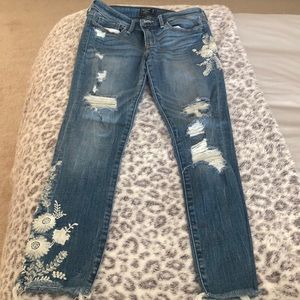 Abercrombie Harper Low Rise Ankle jean with floral accents